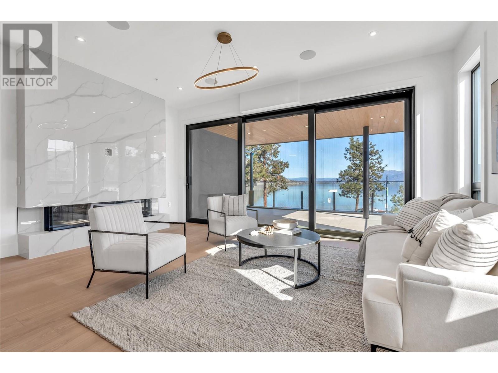 602 Lakeshore Drive Unit# 201, Penticton, British Columbia  V2A 1B9 - Photo 13 - 10344457