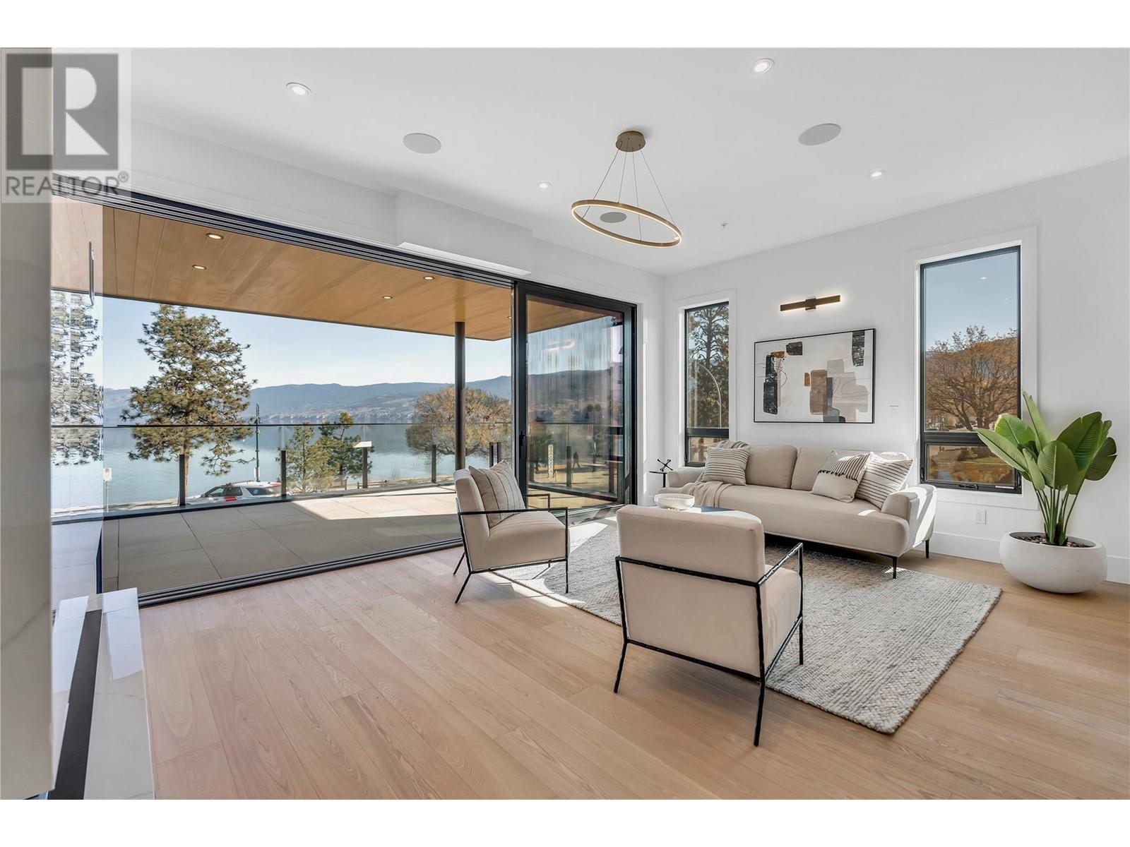 602 Lakeshore Drive Unit# 201, Penticton, British Columbia  V2A 1B9 - Photo 14 - 10344457