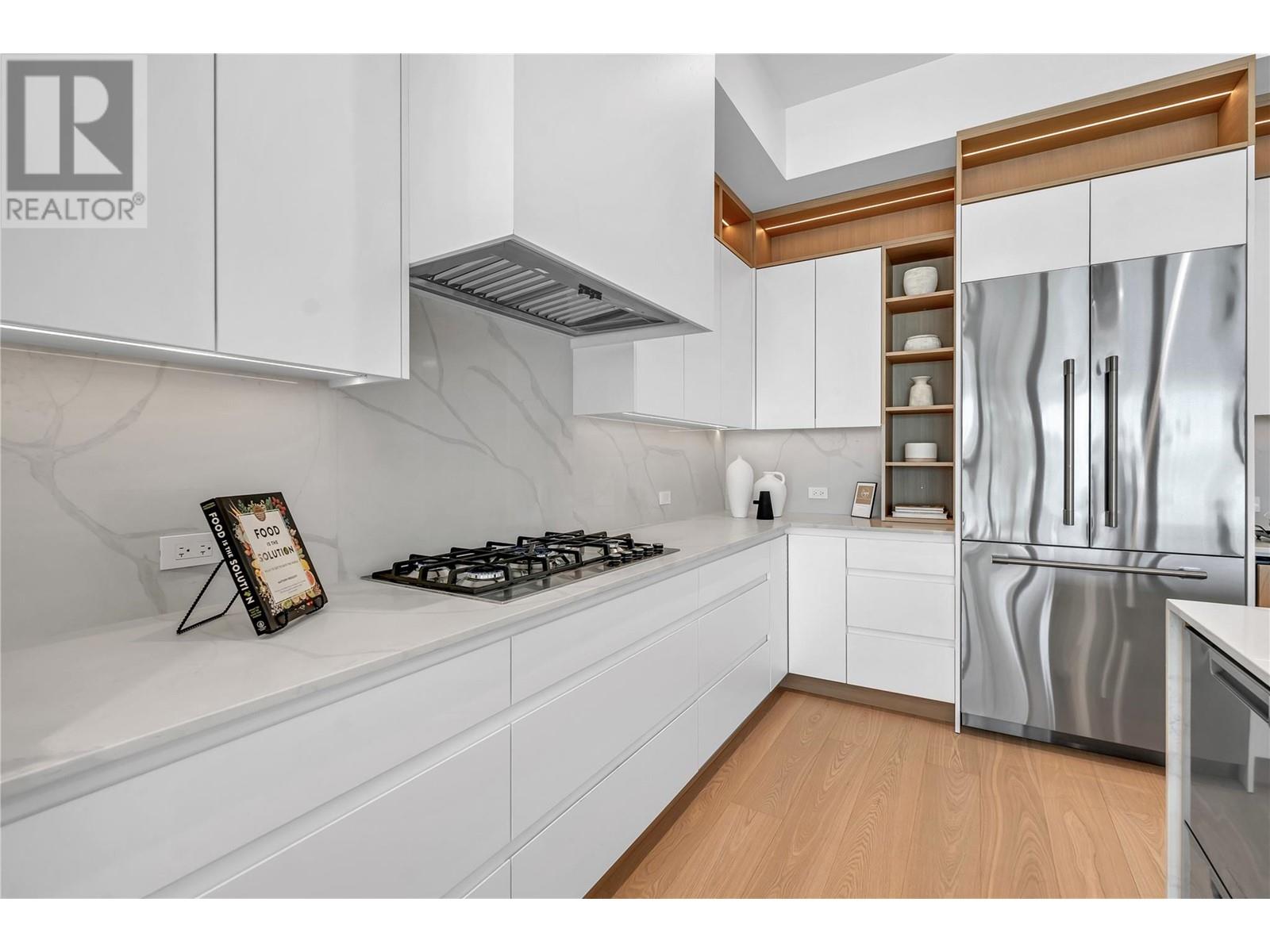 602 Lakeshore Drive Unit# 201, Penticton, British Columbia  V2A 1B9 - Photo 7 - 10344457