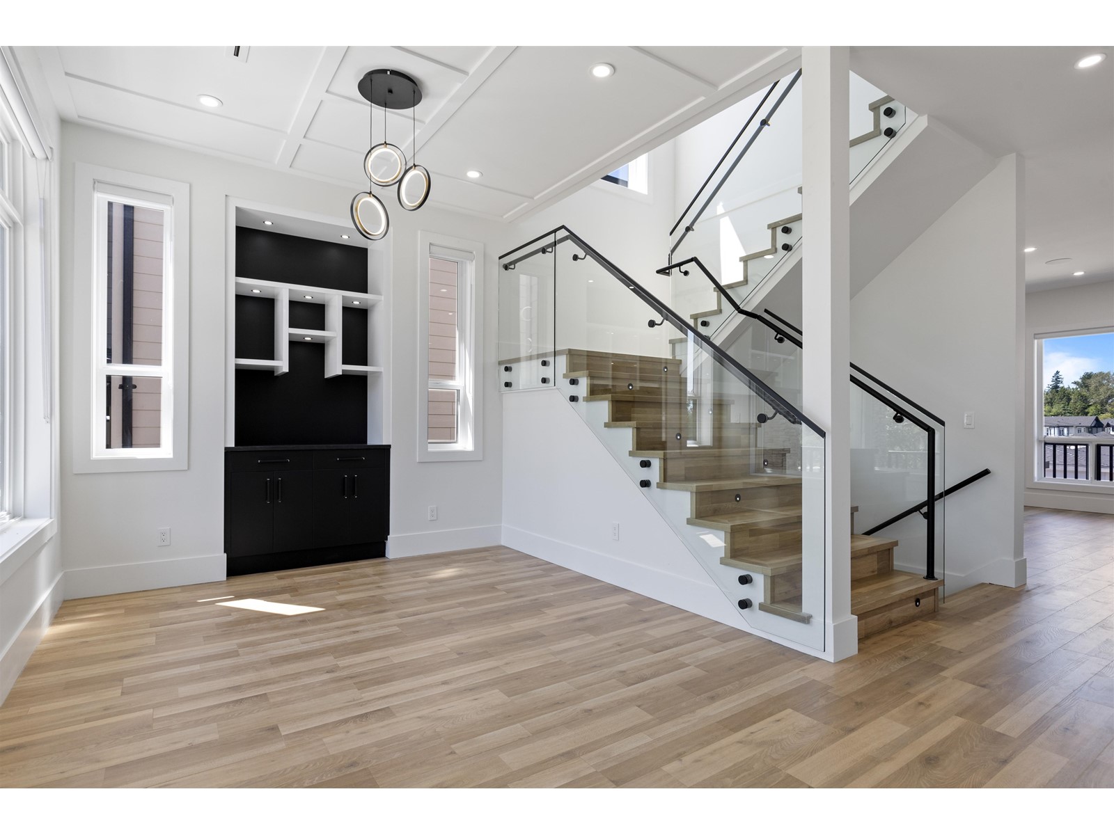 Property at 1585 168 STREET image 4