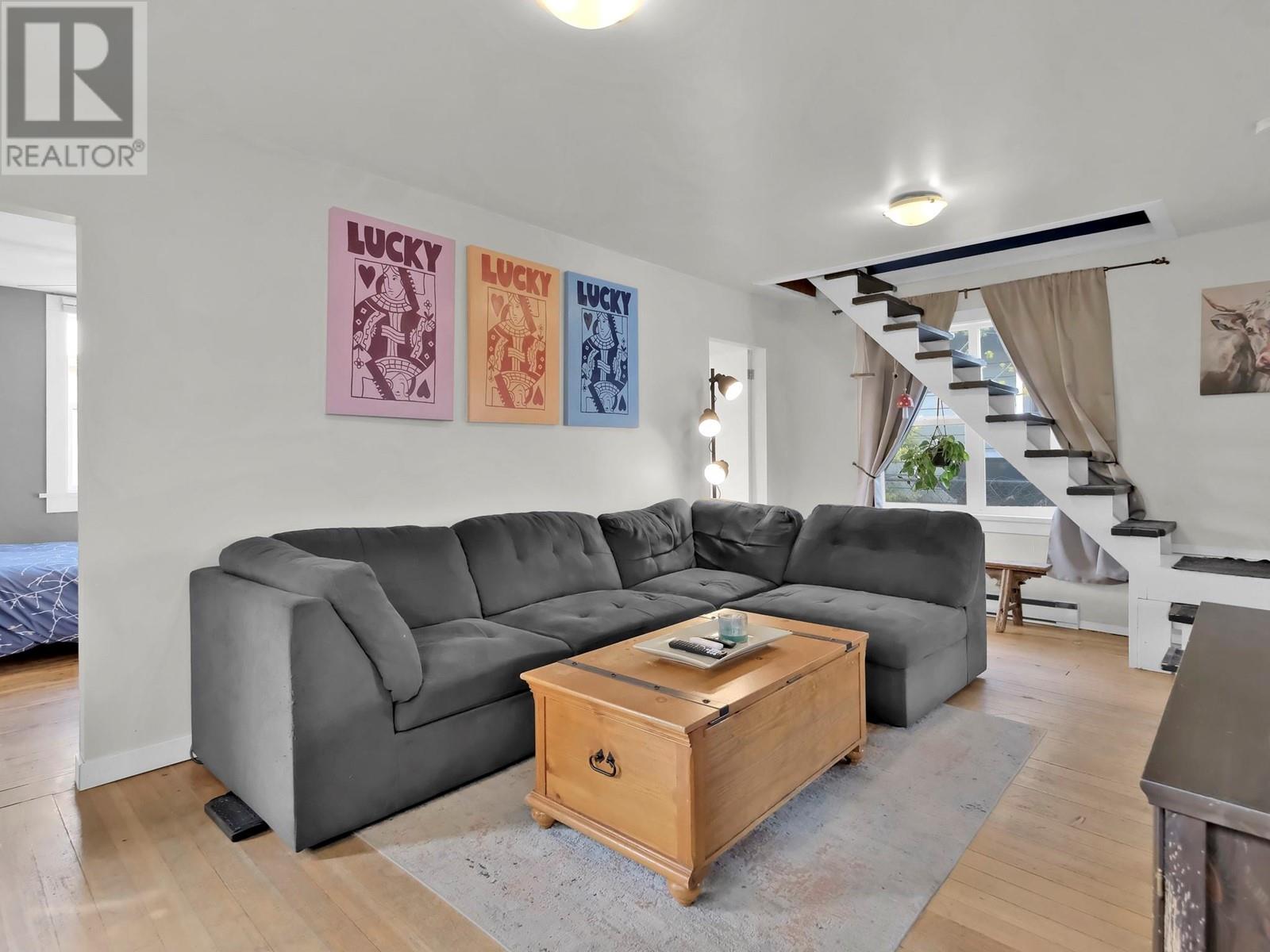Property at 1455 Graham Street image 2