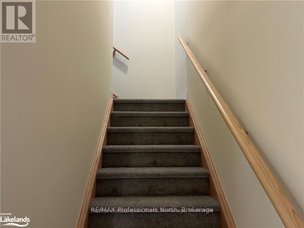 16 Nicole Park Place, Bracebridge, Ontario  P1L 0C8 - Photo 10 - X12097319