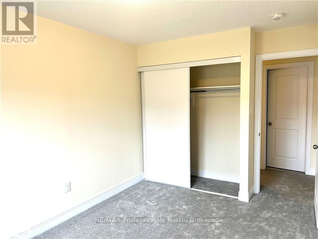 16 Nicole Park Place, Bracebridge, Ontario  P1L 0C8 - Photo 14 - X12097319