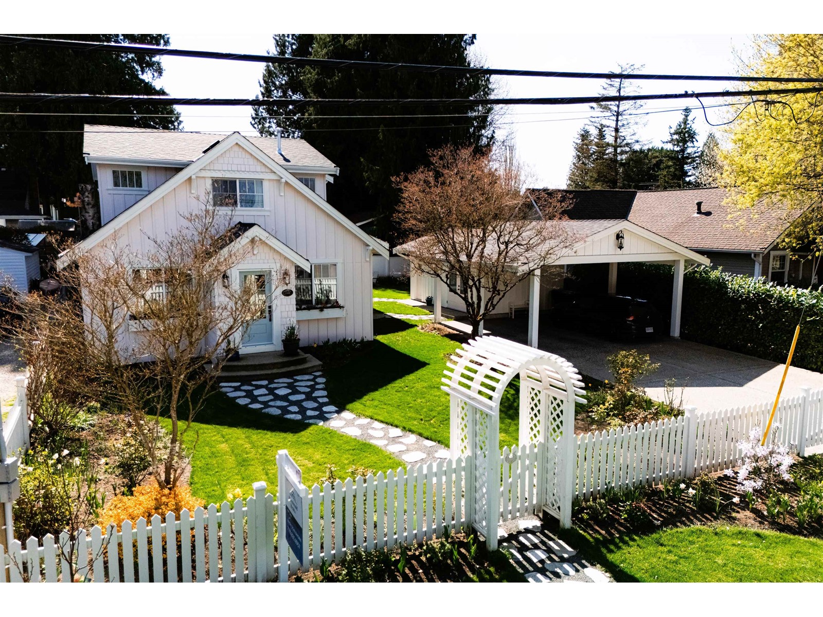 Property at 23208 FRANCIS AVENUE image 2