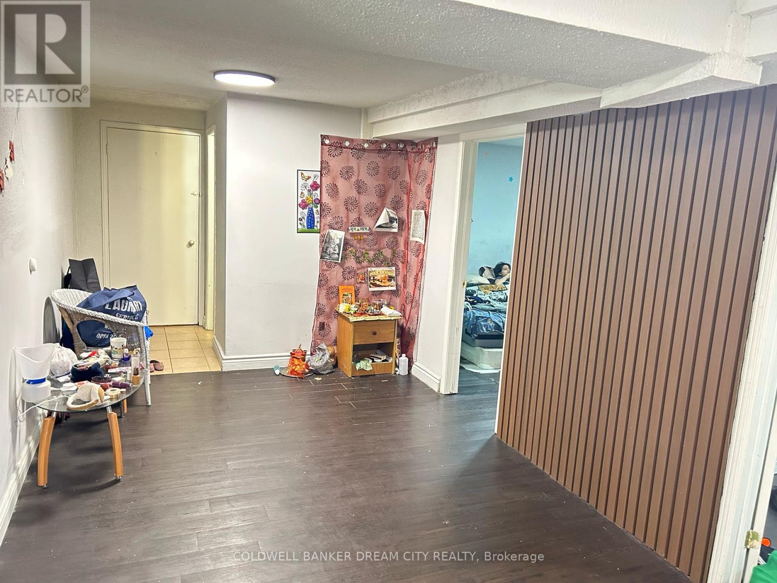 2 Bed - 7388 Finery Crescent E, Mississauga (Malton), Ontario  L4T 3Z6 - Photo 11 - W12097300