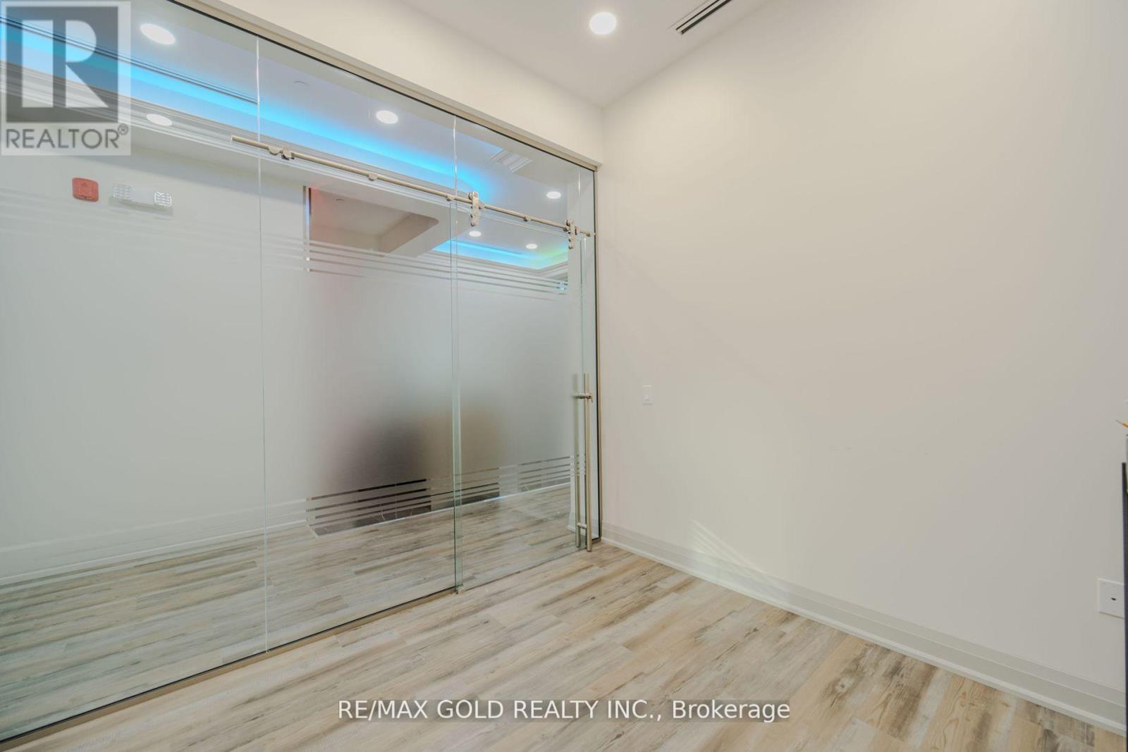 238 - 3465 Platinum Drive, Mississauga, Ontario  L5M 2S1 - Photo 12 - W12097331