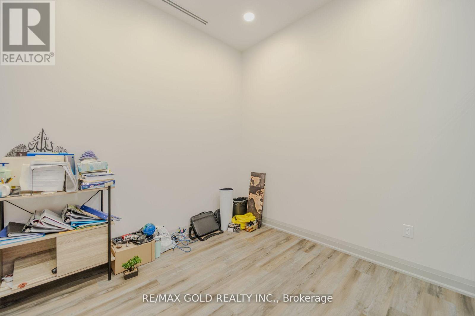 238 - 3465 Platinum Drive, Mississauga, Ontario  L5M 2S1 - Photo 14 - W12097331