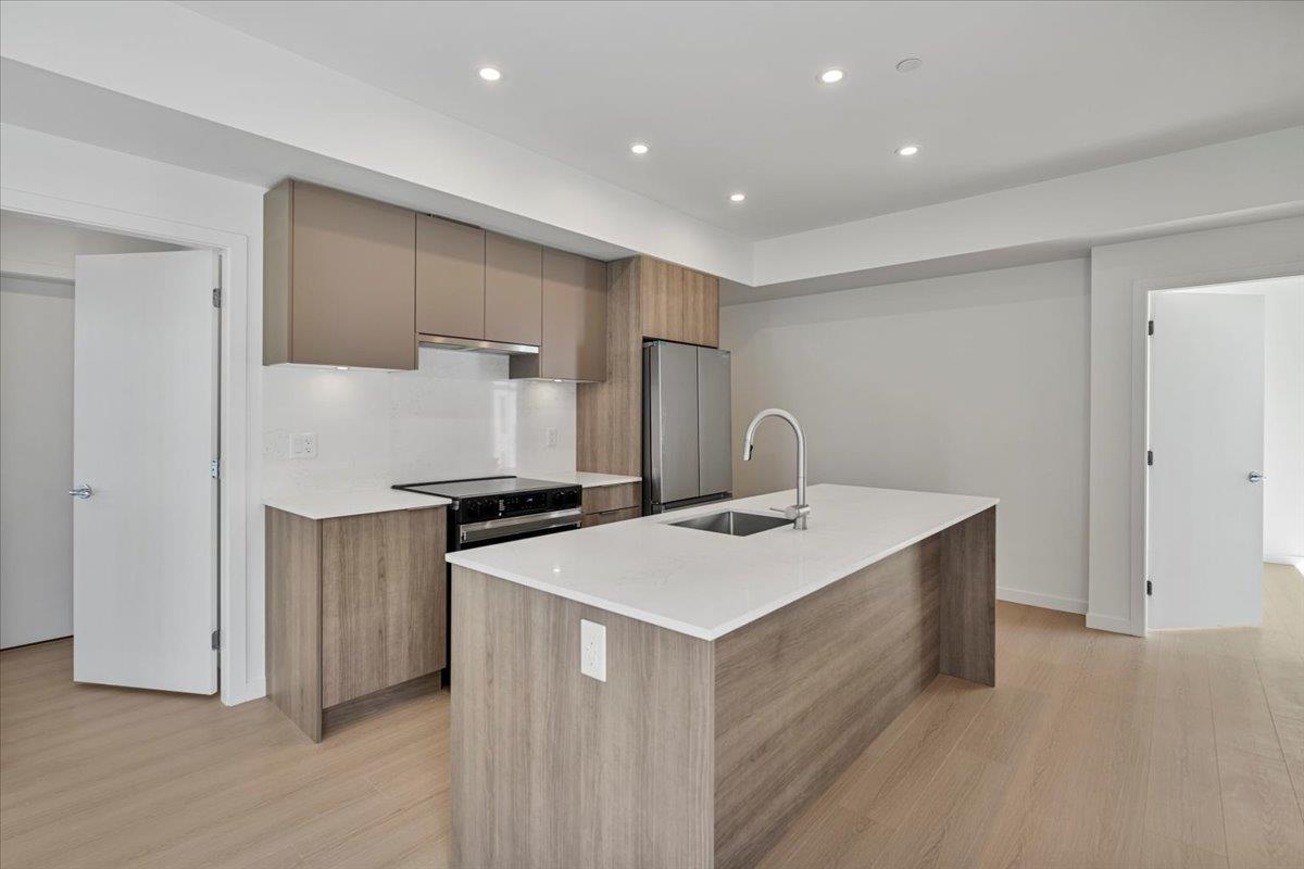 419 10829 140 Street, Surrey, British Columbia  V3R 0H4 - Photo 11 - R2992895
