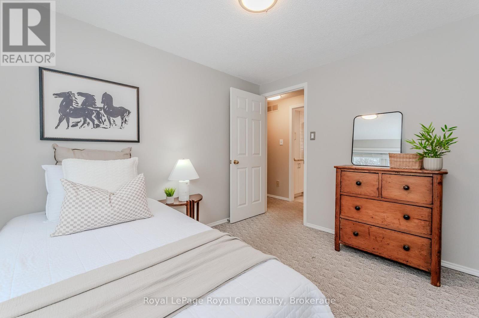 5 Hazelwood Drive, Guelph, Ontario  N1C 1A7 - Photo 15 - X11975207