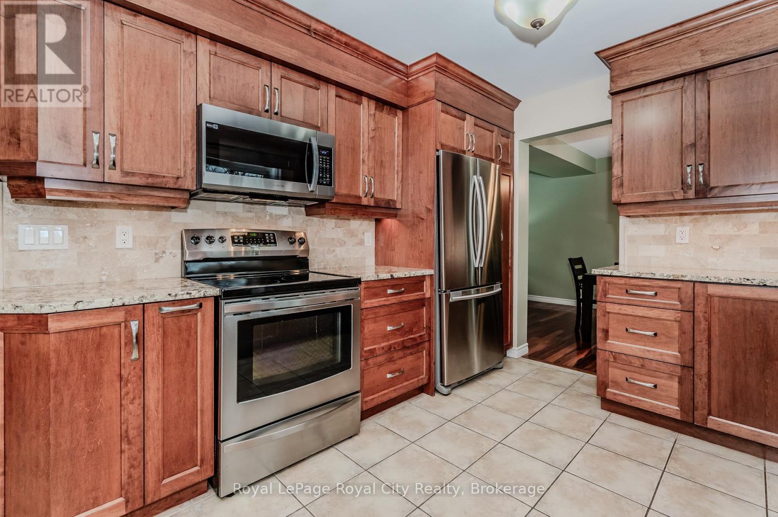 5 Hazelwood Drive, Guelph, Ontario  N1C 1A7 - Photo 6 - X11975207