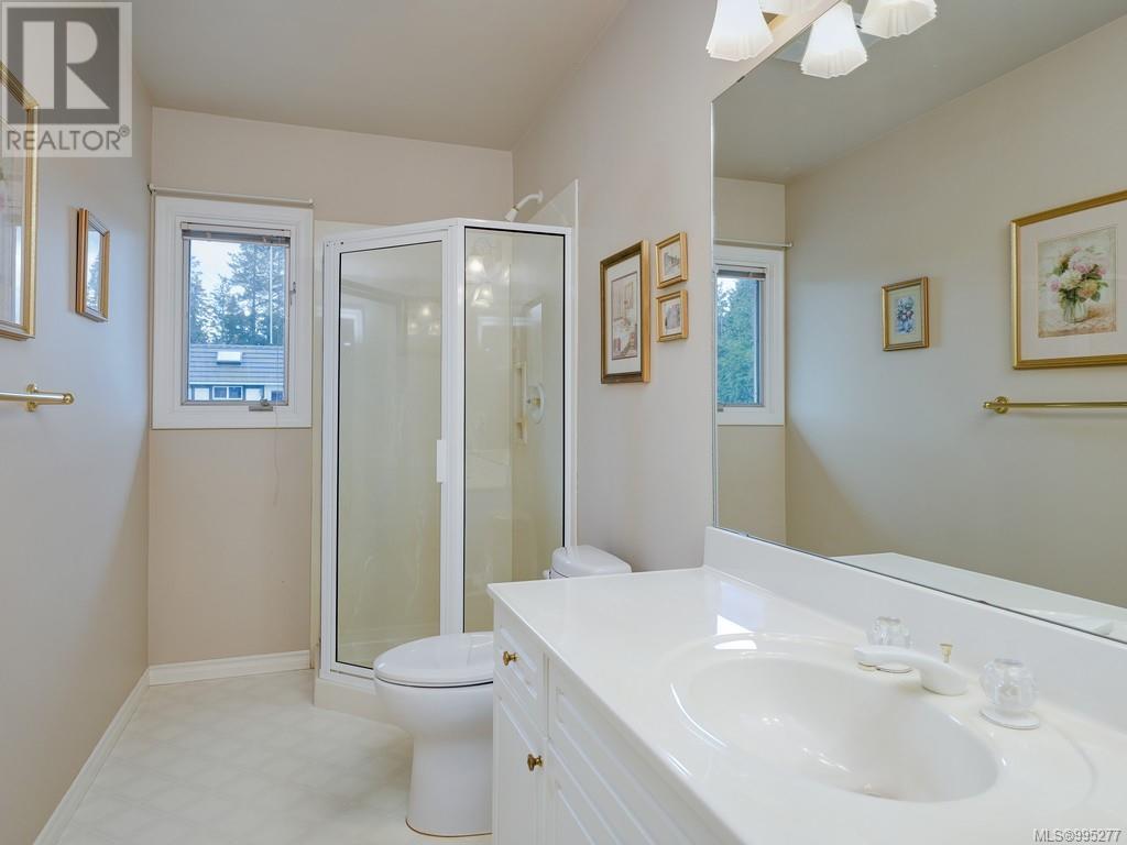1899 Hovey Rd, Central Saanich, British Columbia  V8M 1V8 - Photo 17 - 995277
