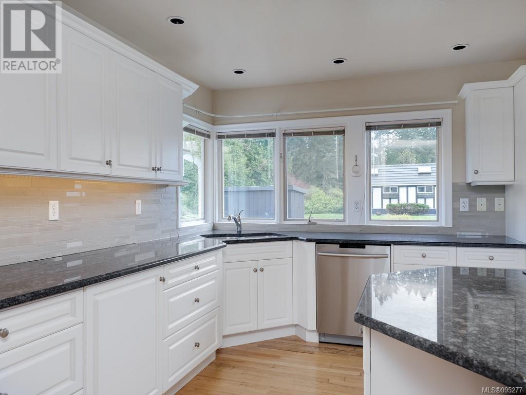 1899 Hovey Rd, Central Saanich, British Columbia  V8M 1V8 - Photo 7 - 995277