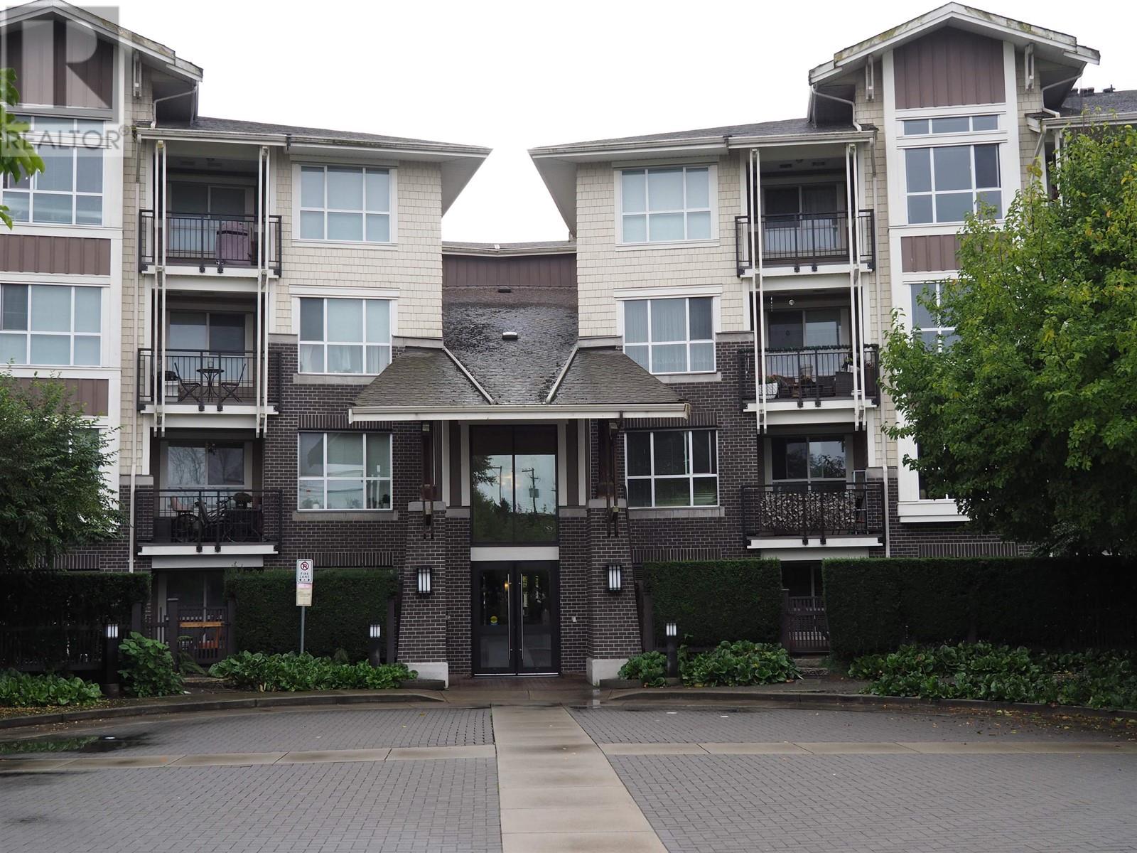 Listing Picture 3 of 40 : 409 5788 SIDLEY STREET, Burnaby / 本拿比 - 魯藝地產 Yvonne Lu Group - MLS Medallion Club Member