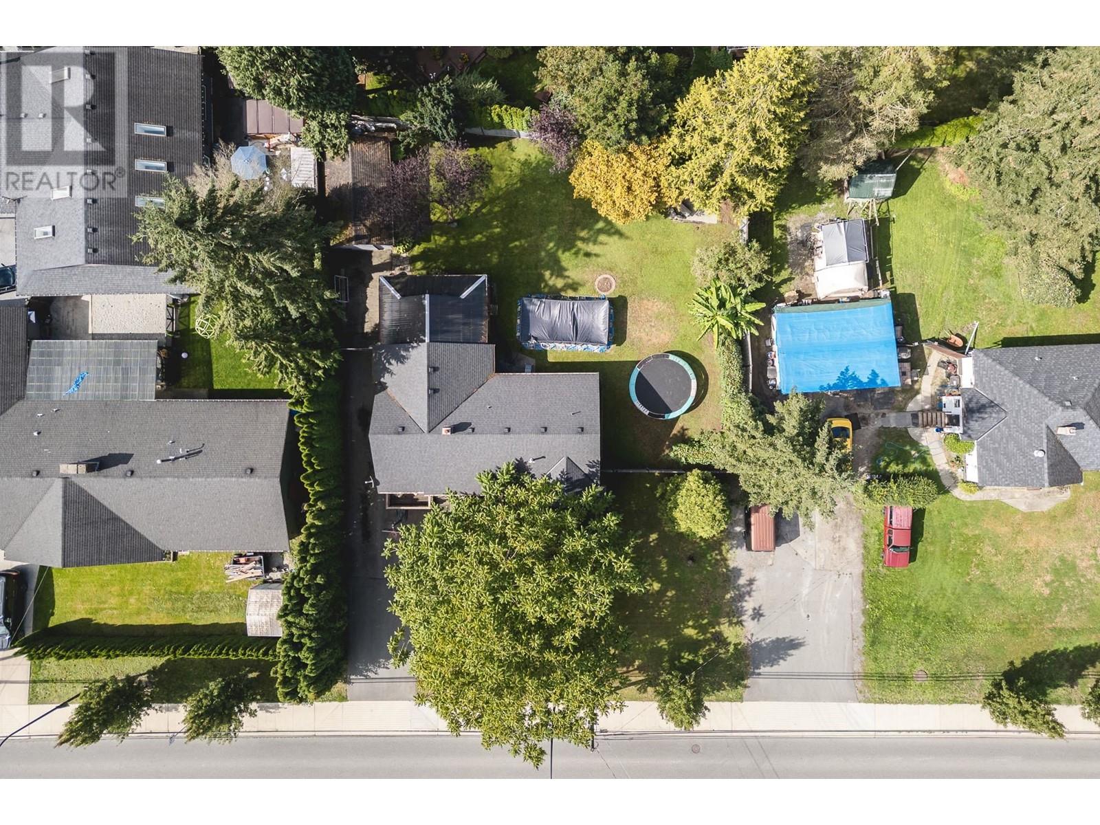12451 203 Street, Maple Ridge, British Columbia  V2X 4W3 - Photo 2 - R2993022