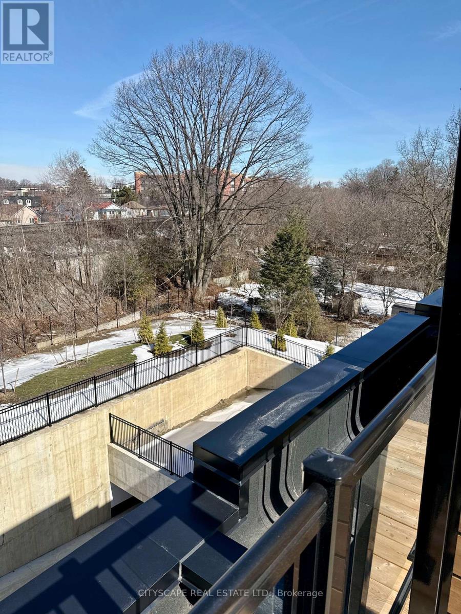 7 - 176 Clonmore Drive, Toronto, Ontario  M1N 0B9 - Photo 39 - E12097355