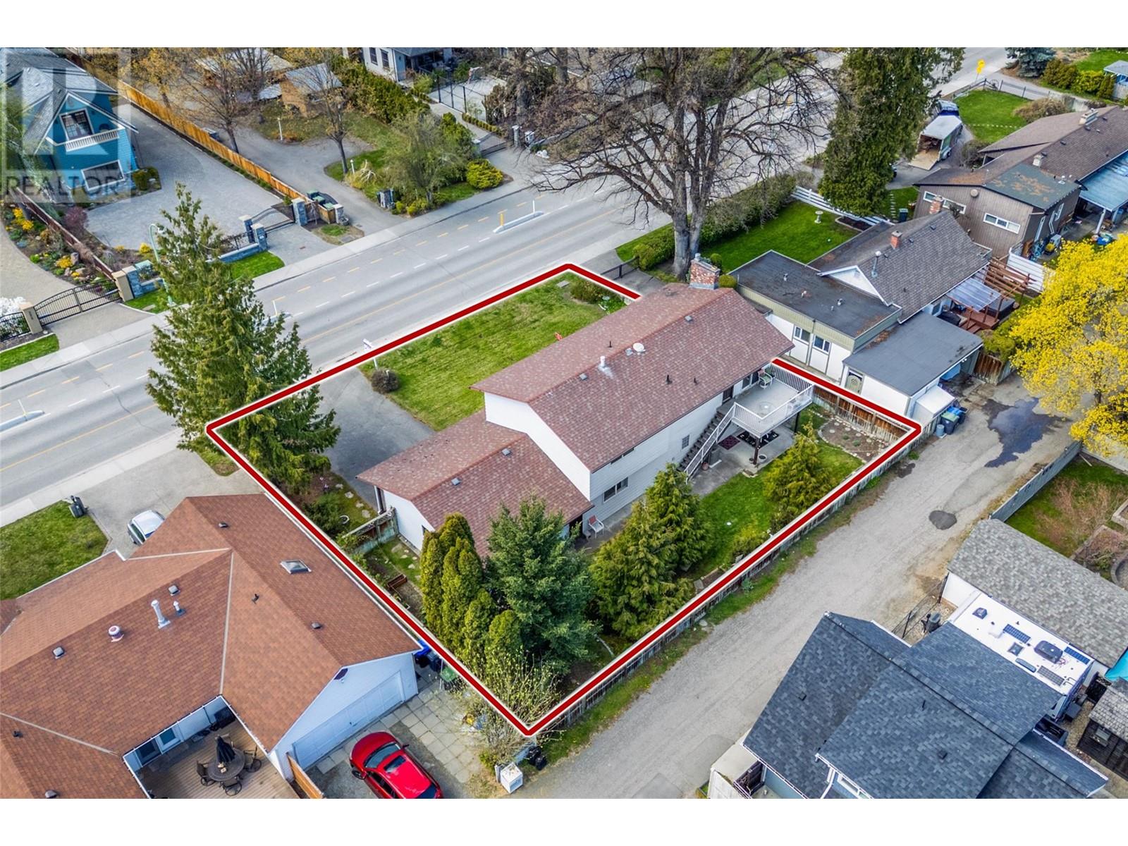 Property at 2681 Abbott Street image 4