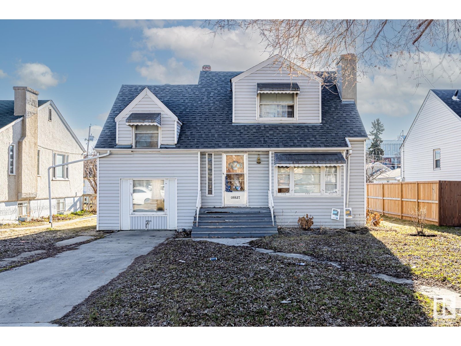 Property at 10827 111 ST NW image 1