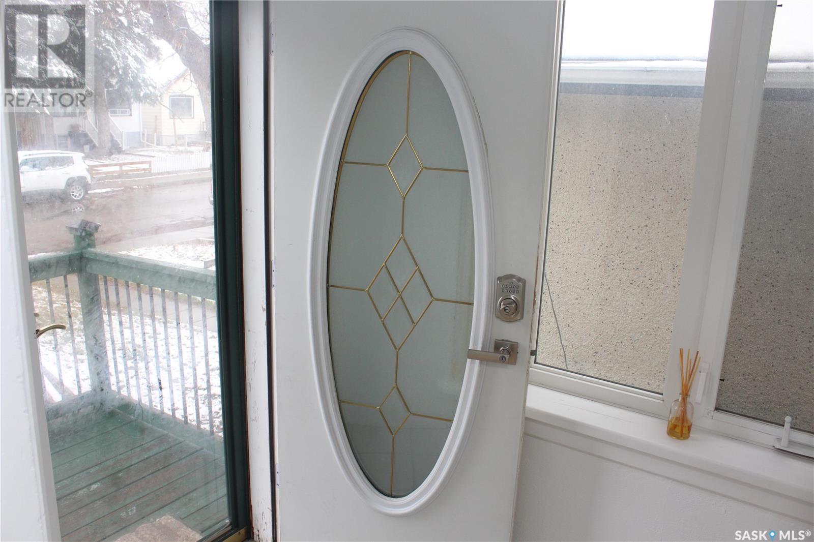 Property at 2467 Edgar STREET image 2