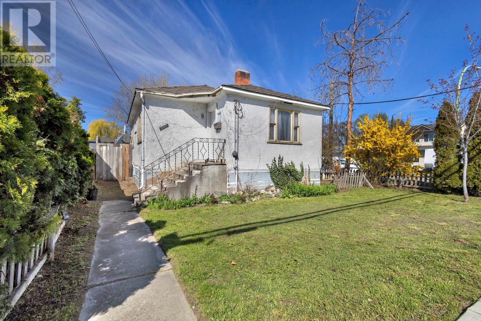 Property at 2054 Ethel Street image 2