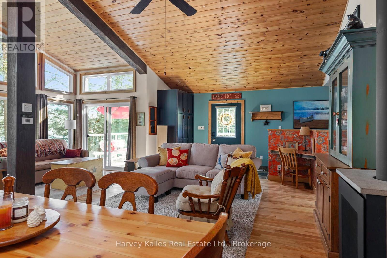 1114 Bruce Lake Drive, Muskoka Lakes, Ontario  P0B 1G0 - Photo 16 - X12097371