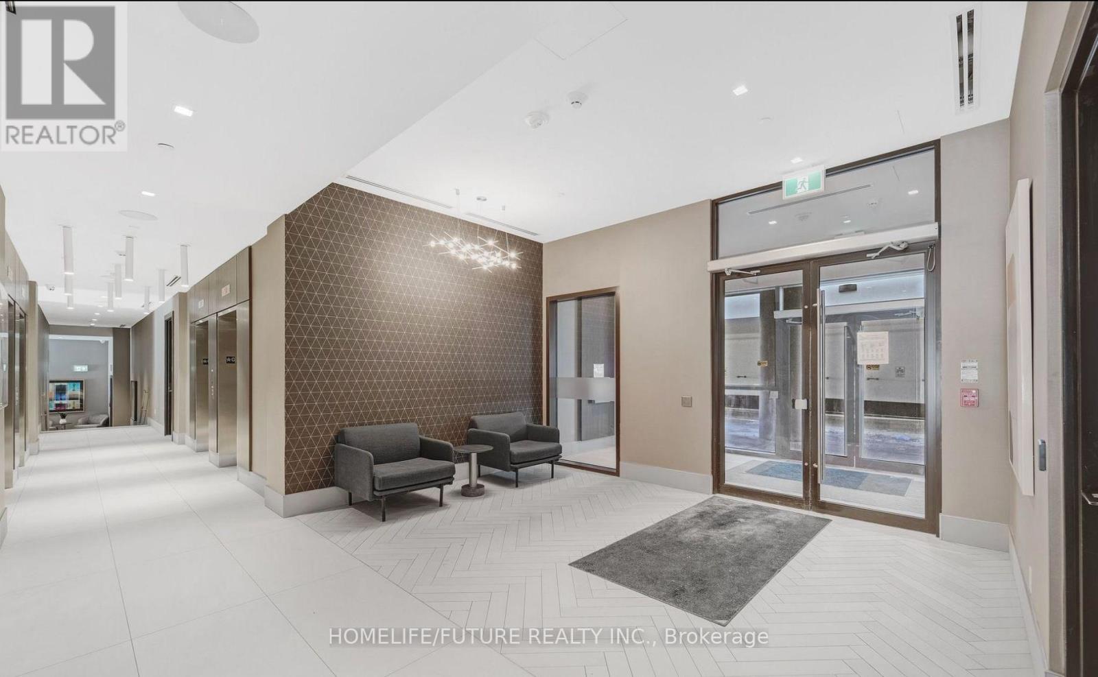 Property at 519 - 2550 SIMCOE STREET N image 2