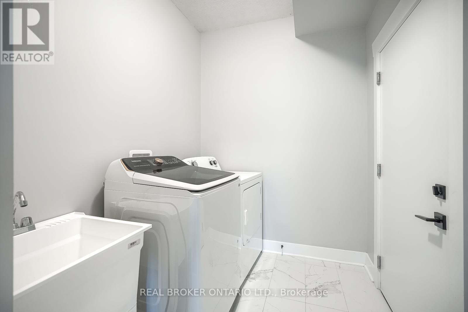 44 Allenwood Road, Springwater, Ontario  L0L 1P0 - Photo 15 - S12097409