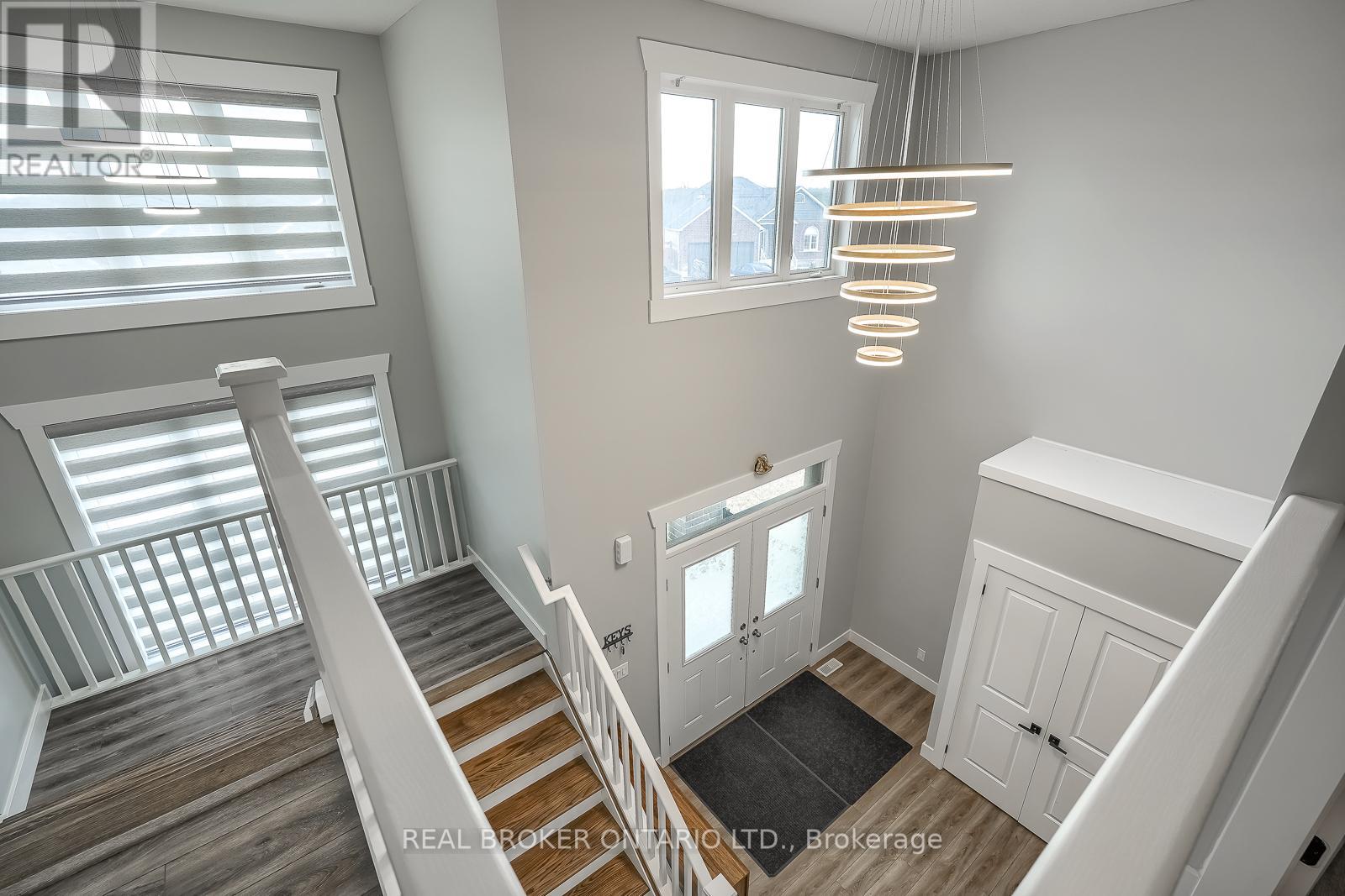 44 Allenwood Road, Springwater, Ontario  L0L 1P0 - Photo 26 - S12097409