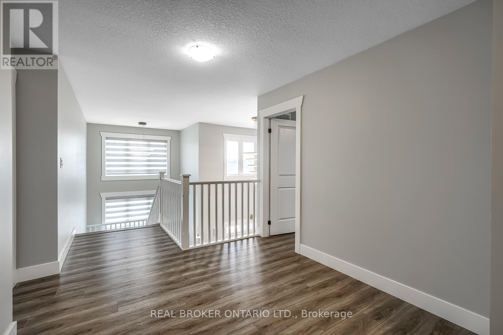 44 Allenwood Road, Springwater, Ontario  L0L 1P0 - Photo 27 - S12097409