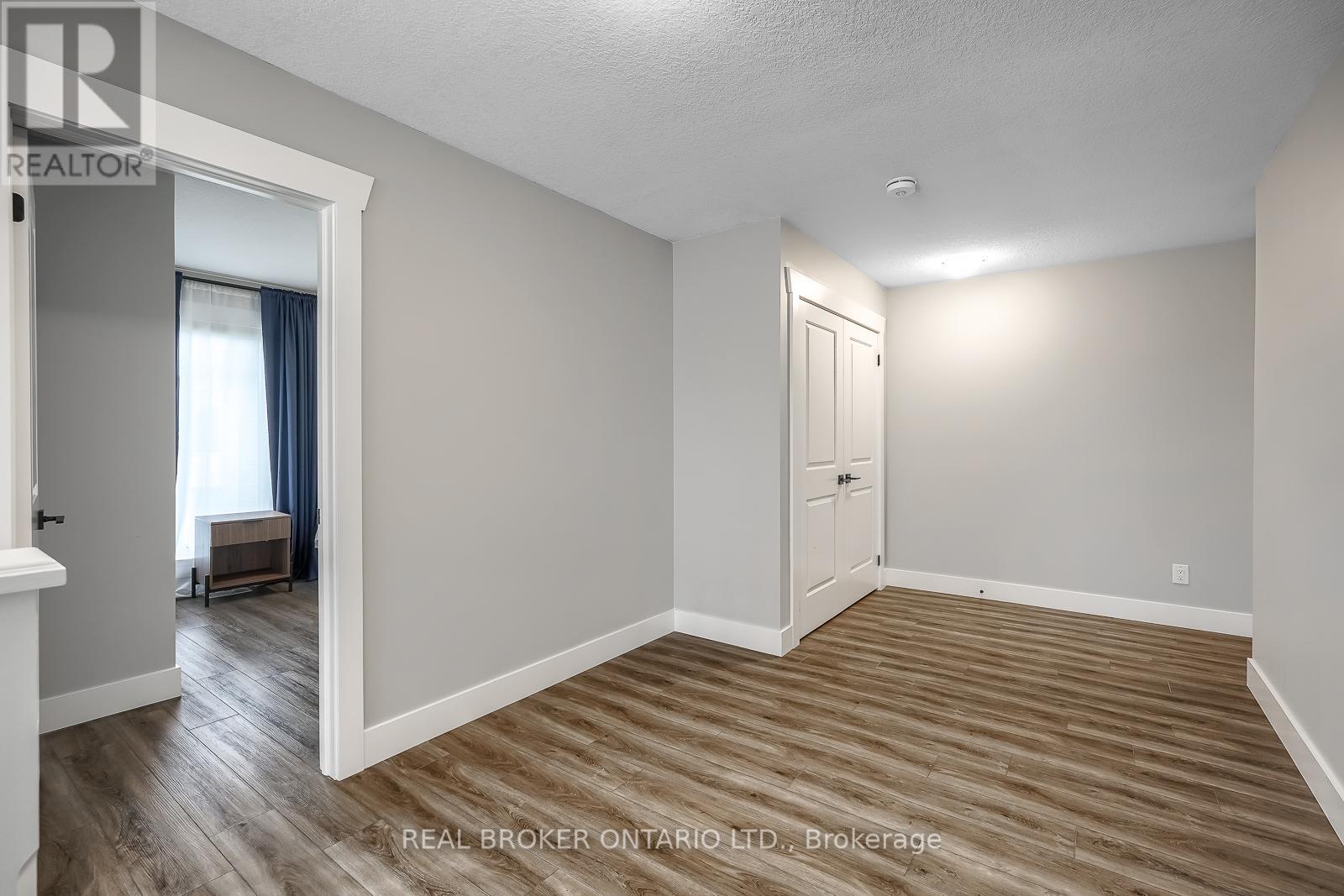 44 Allenwood Road, Springwater, Ontario  L0L 1P0 - Photo 28 - S12097409