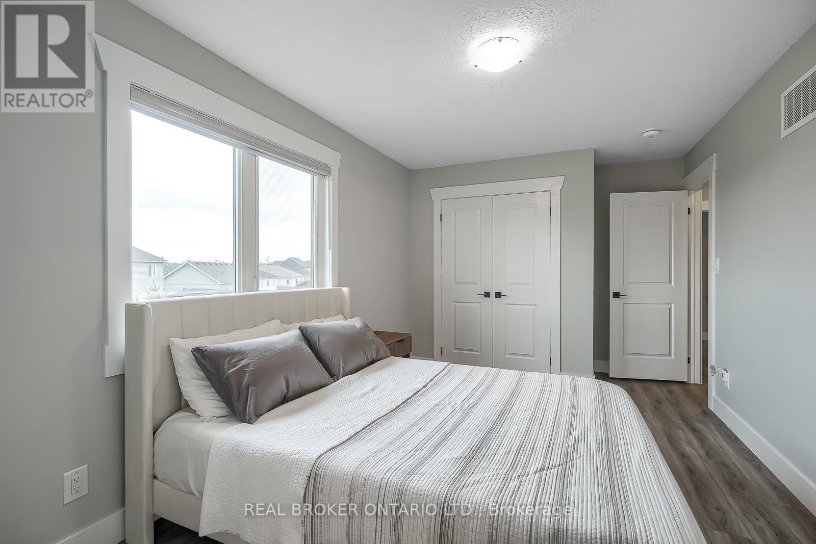 44 Allenwood Road, Springwater, Ontario  L0L 1P0 - Photo 42 - S12097409