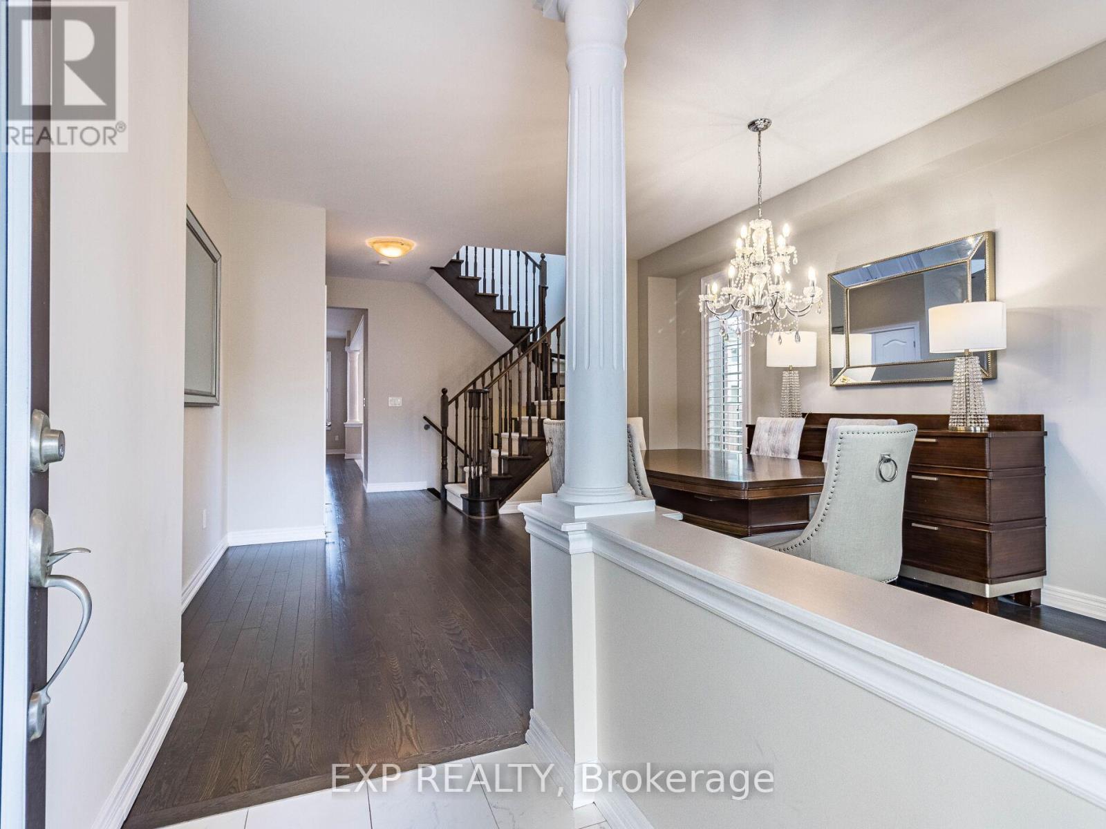 353 Hincks Drive, Milton, Ontario  L9T 8T9 - Photo 3 - W12097397