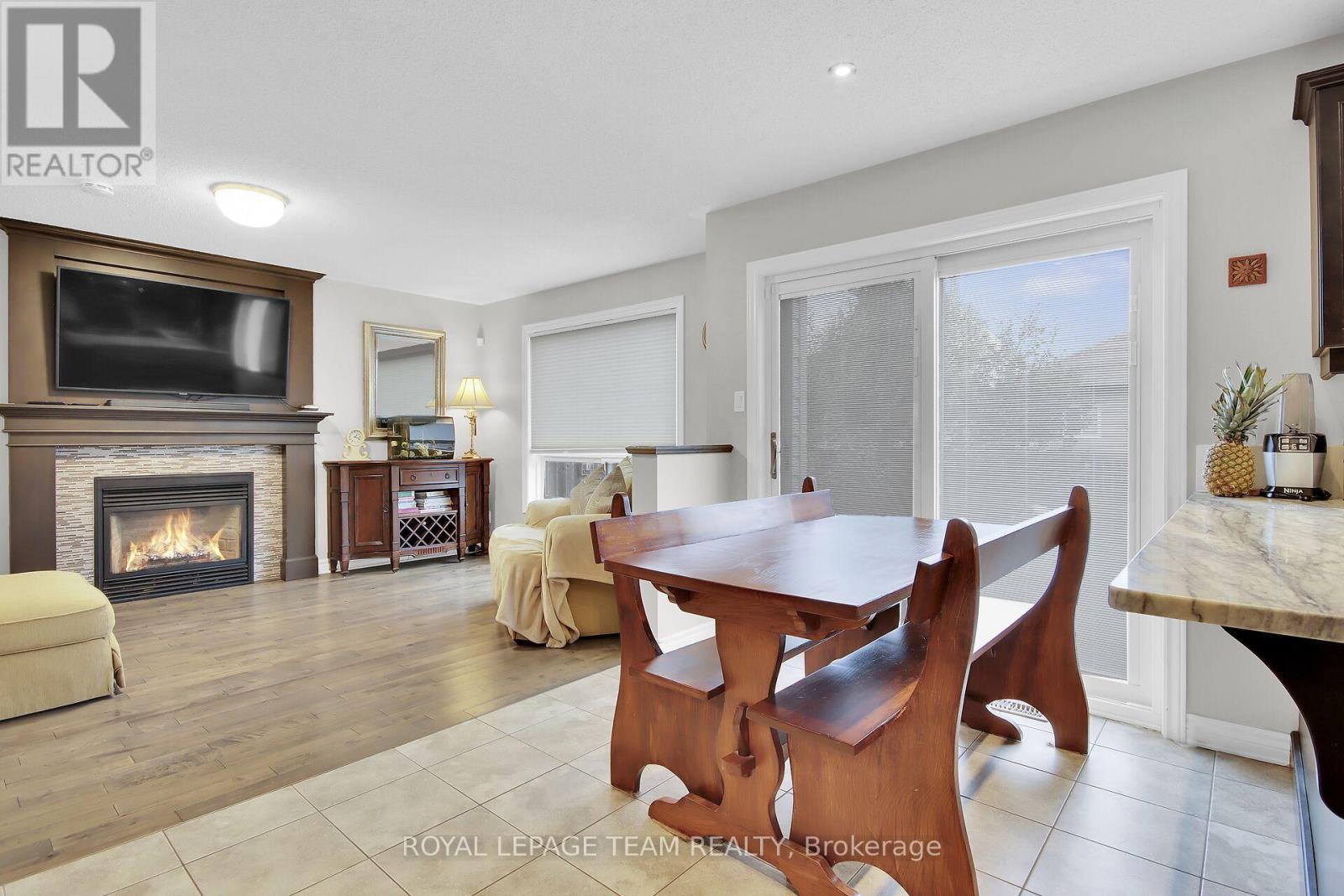 638 Robert Hill Street N, Mississippi Mills, Ontario  K0A 1A0 - Photo 14 - X12097425