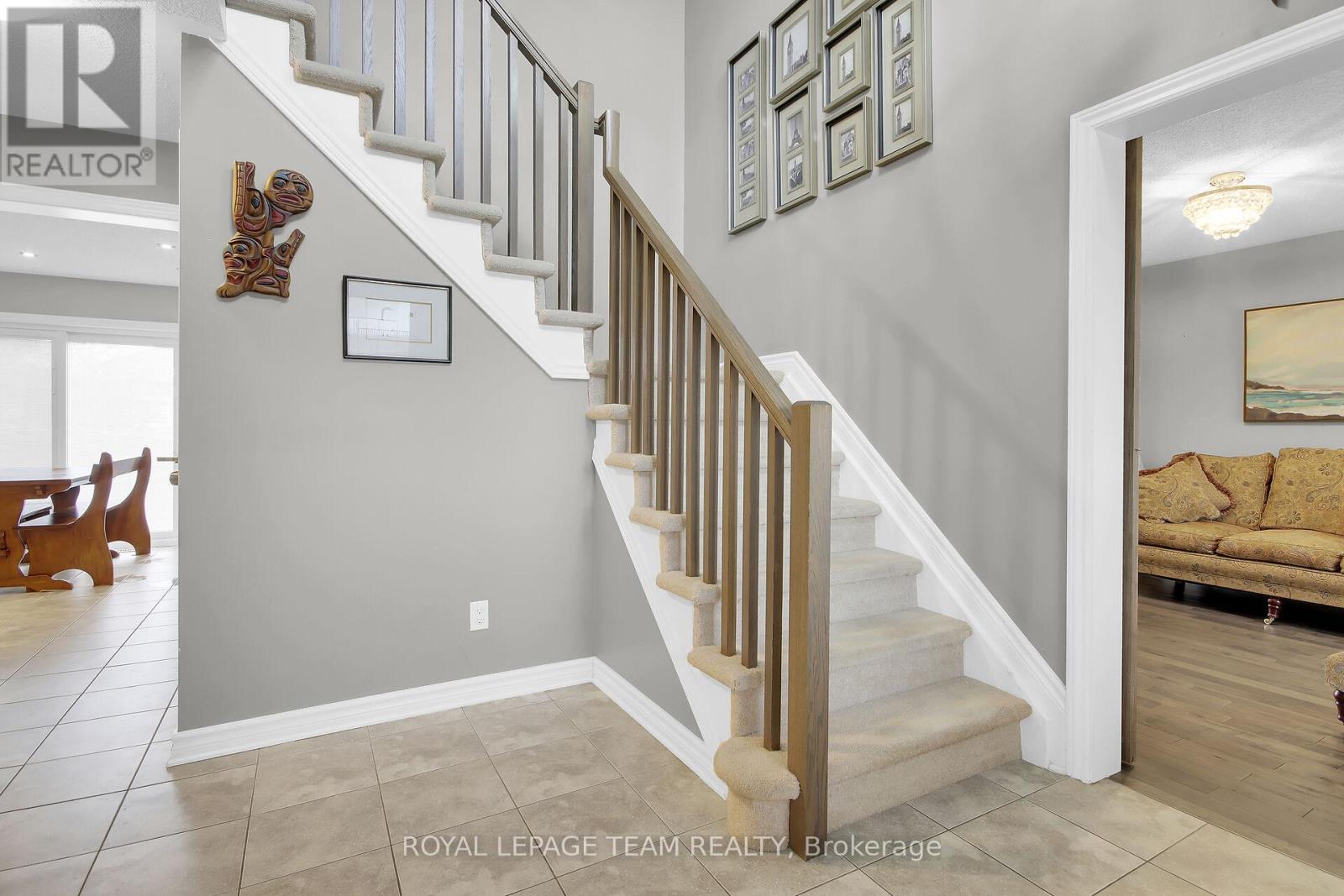 638 Robert Hill Street N, Mississippi Mills, Ontario  K0A 1A0 - Photo 5 - X12097425