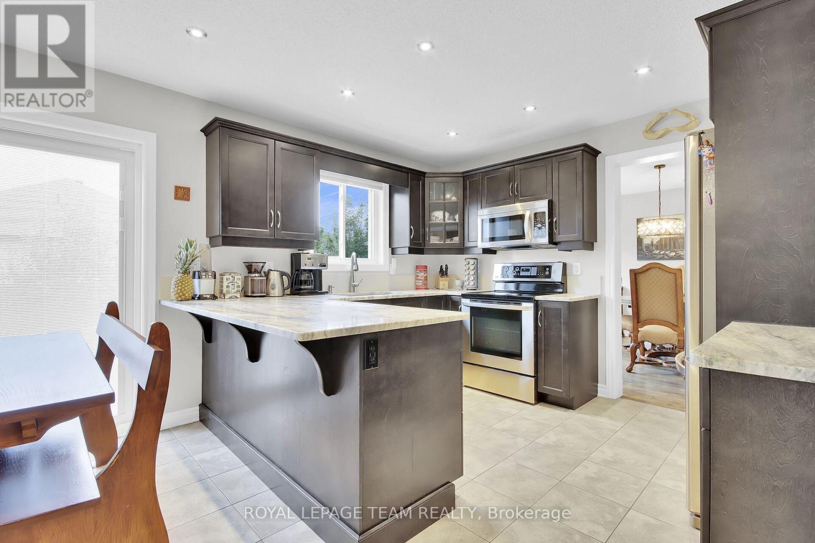 638 Robert Hill Street N, Mississippi Mills, Ontario  K0A 1A0 - Photo 9 - X12097425