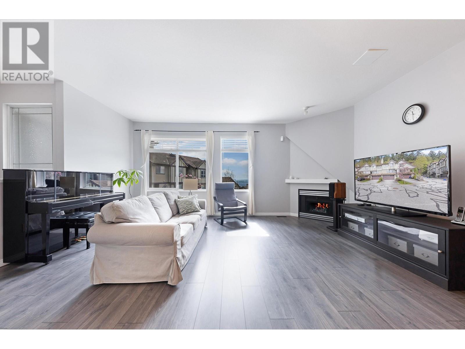 Property at 51 1486 JOHNSON STREET image 1