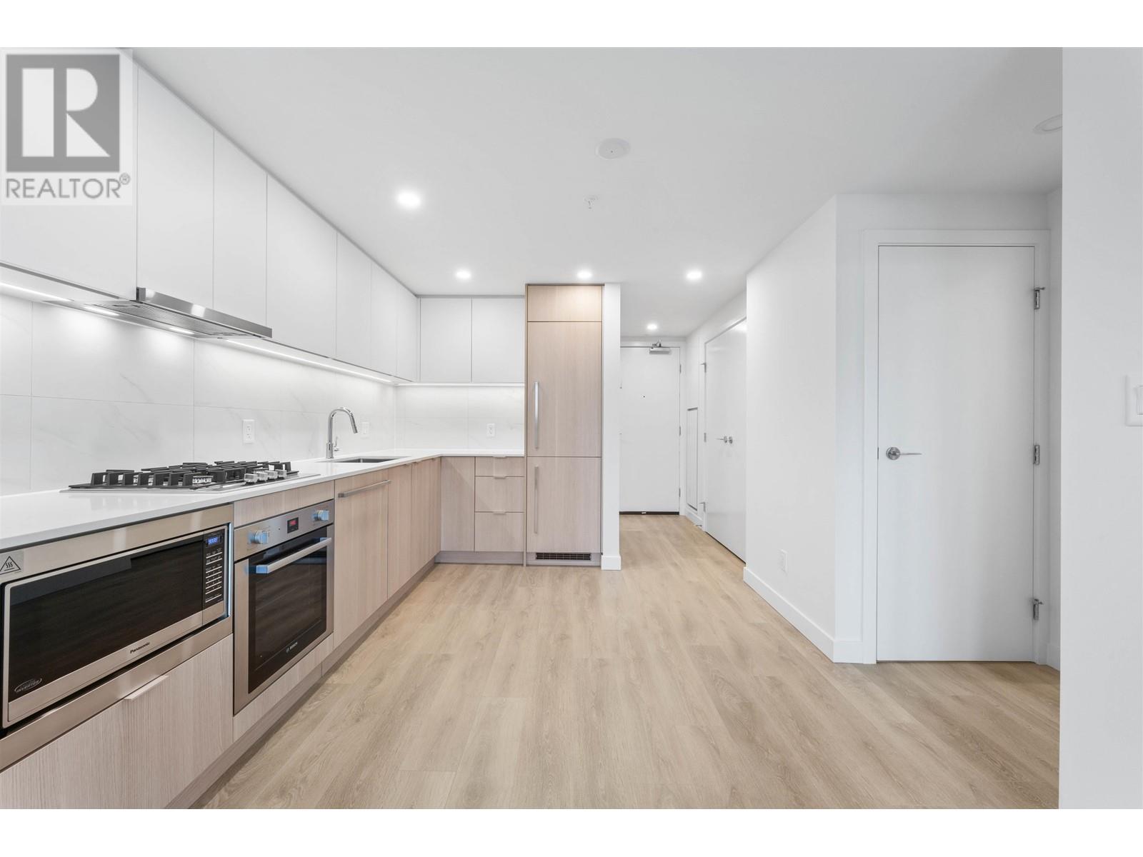 2808 308 Alderson Avenue, Coquitlam, British Columbia  V3K 0J2 - Photo 11 - R2993053