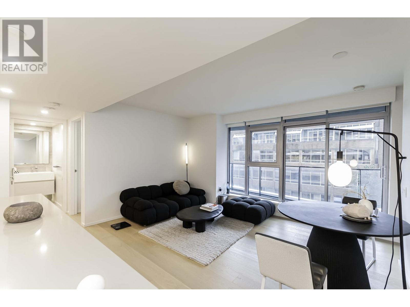 606 889 Pacific Street, Vancouver, British Columbia  V6Z 1C3 - Photo 3 - R2993086