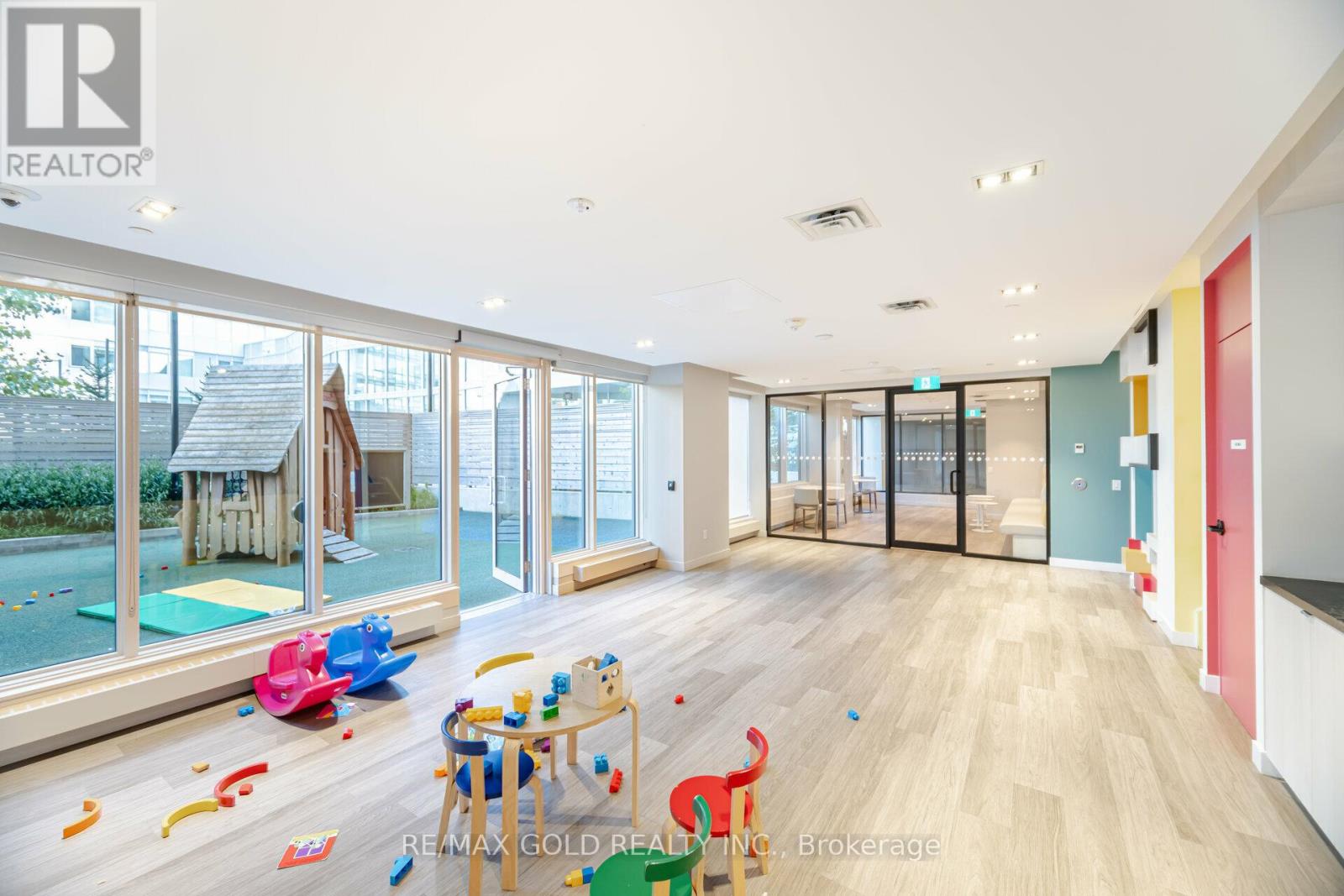 802 - 4065 Confederation Parkway, Mississauga, Ontario  L5B 0L4 - Photo 43 - W12087802