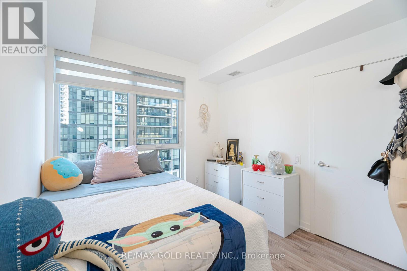 802 - 4065 Confederation Parkway, Mississauga, Ontario  L5B 0L4 - Photo 21 - W12087802