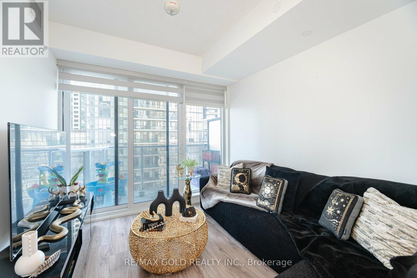 802 - 4065 Confederation Parkway, Mississauga, Ontario  L5B 0L4 - Photo 16 - W12087802