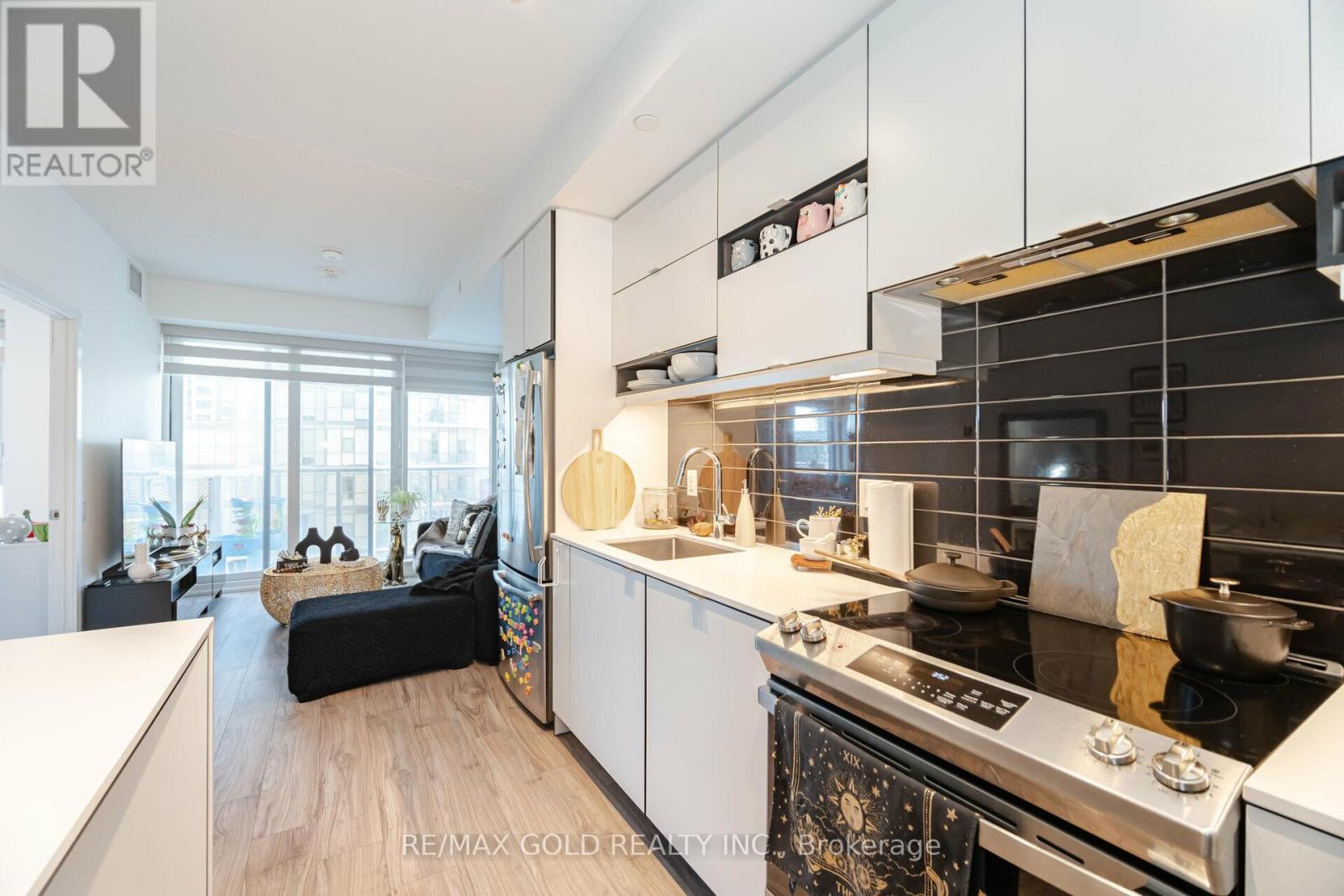 802 - 4065 Confederation Parkway, Mississauga, Ontario  L5B 0L4 - Photo 12 - W12087802