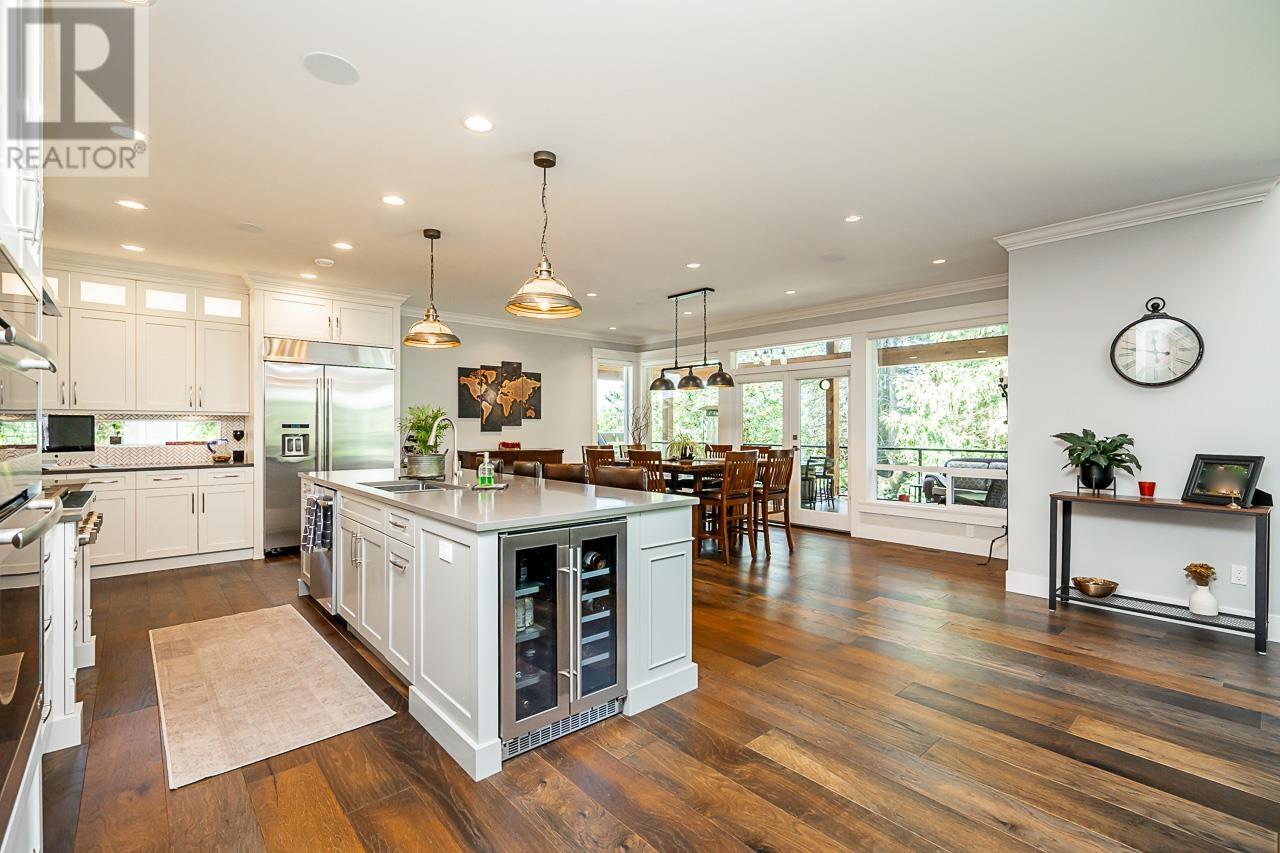Property at 190 FINNIGAN STREET image 3