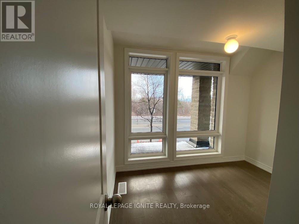 436 Salem Road S, Ajax, Ontario  L1S 0H2 - Photo 3 - E12097424