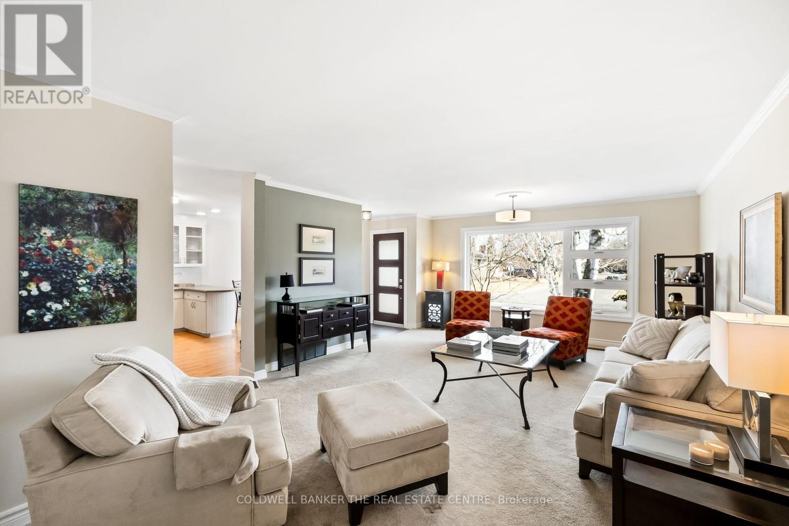 422 Juliana Drive, Oshawa, Ontario  L1G 2E8 - Photo 4 - E12032187