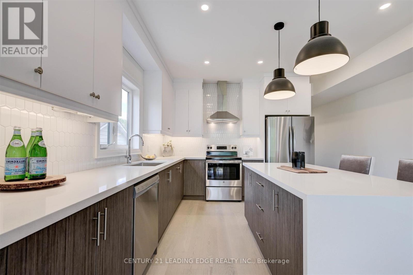 Property at 165A BETA STREET image 5