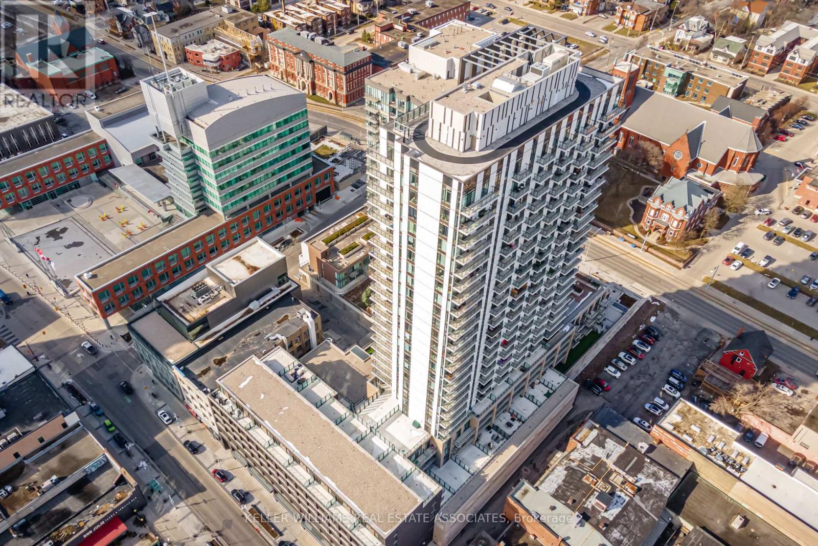 1307 - 55 Duke Street W, Kitchener, Ontario  N2H 0C9 - Photo 19 - X12097426