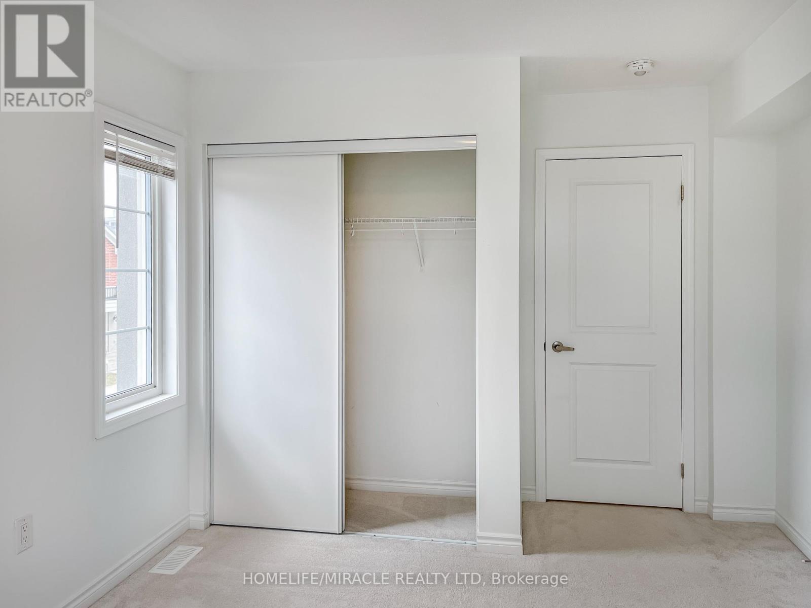1270 Redbud Garden, Milton, Ontario  L9E 1R8 - Photo 21 - W12094345