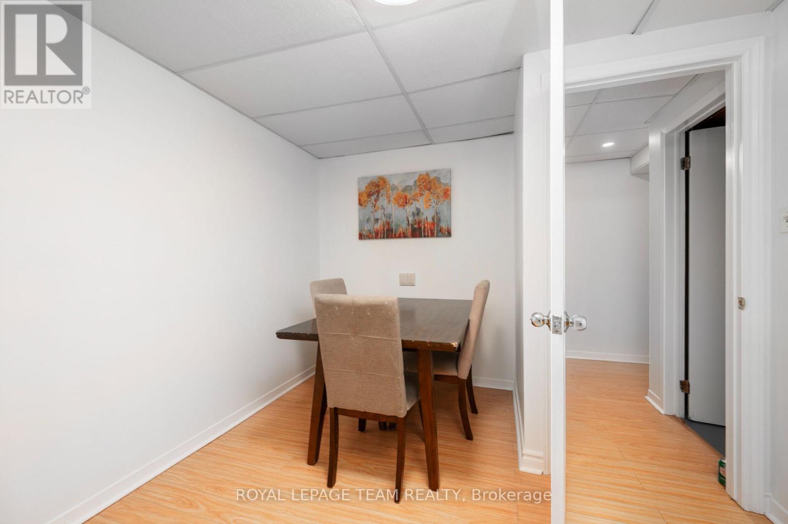 53 Havenhurst Crescent, Ottawa, Ontario  K1T 3E8 - Photo 25 - X12097454