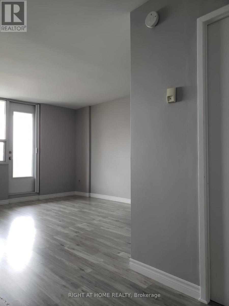 908 - 40 Homewood Avenue, Toronto, Ontario  M4Y 2K2 - Photo 5 - C12076521