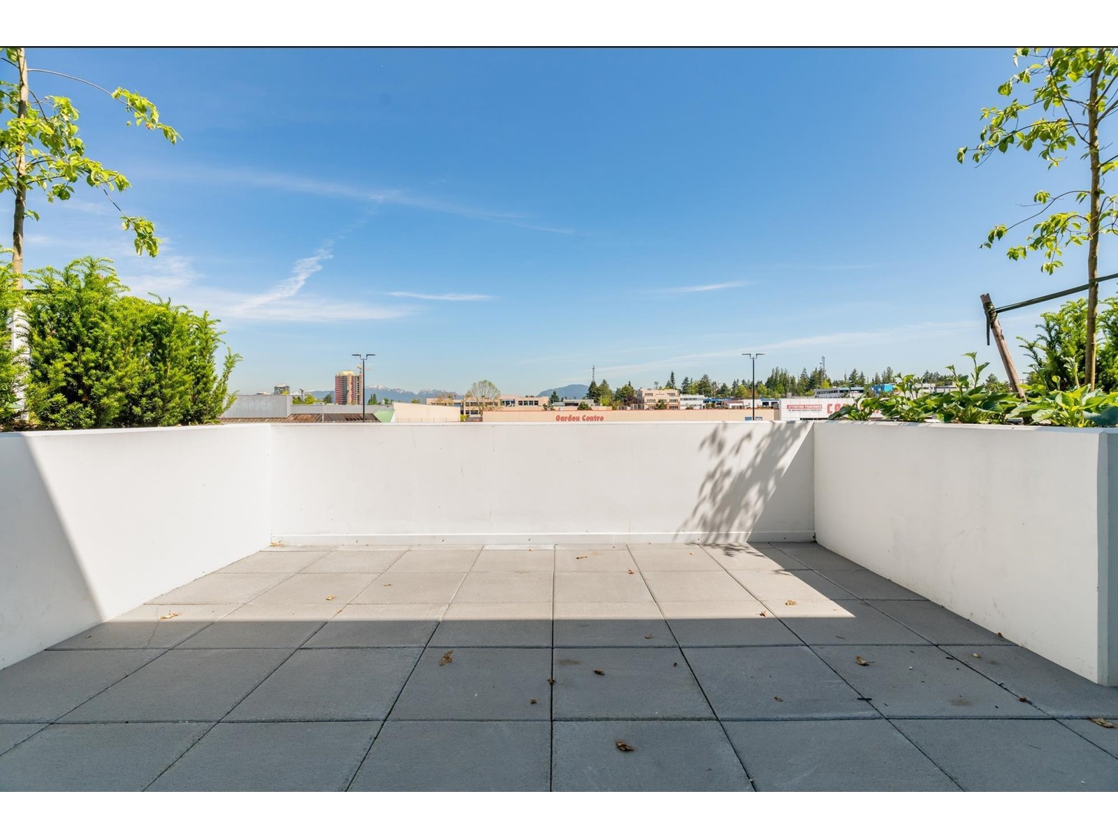 Th205 10225 Whalley Boulevard, Surrey, British Columbia V3T 0S2 - Photo 14 - R2993105